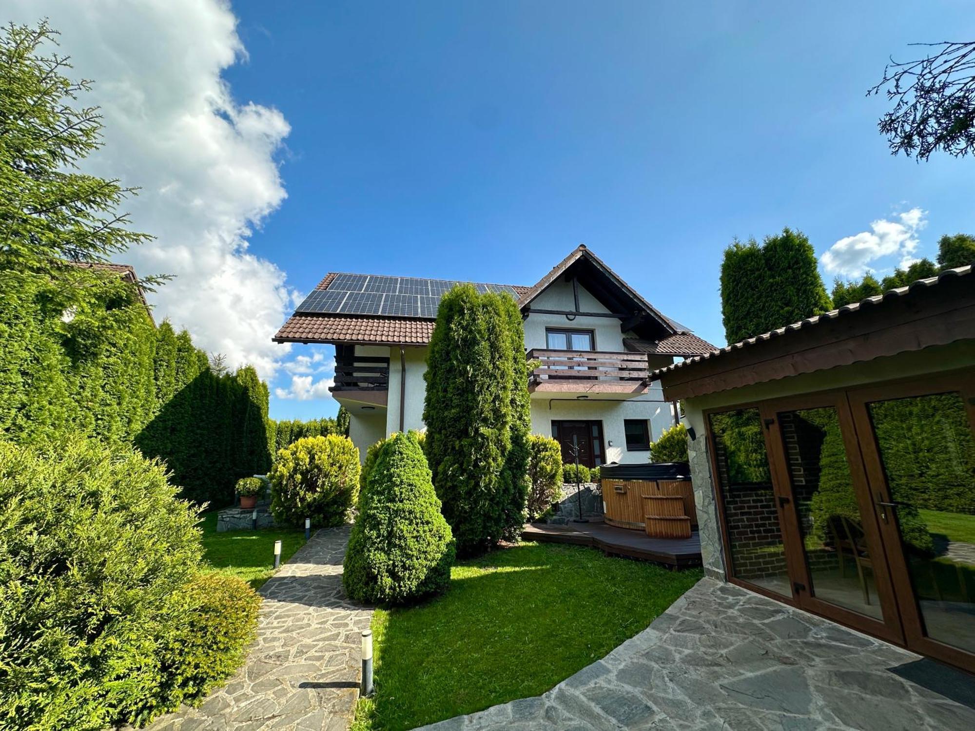 Jack Residence Буштени Экстерьер фото